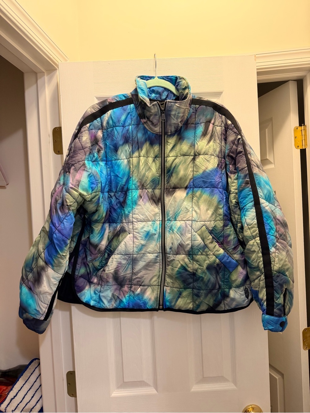 FP movement Tie-Dye Puffer Jacket - Blue/Green